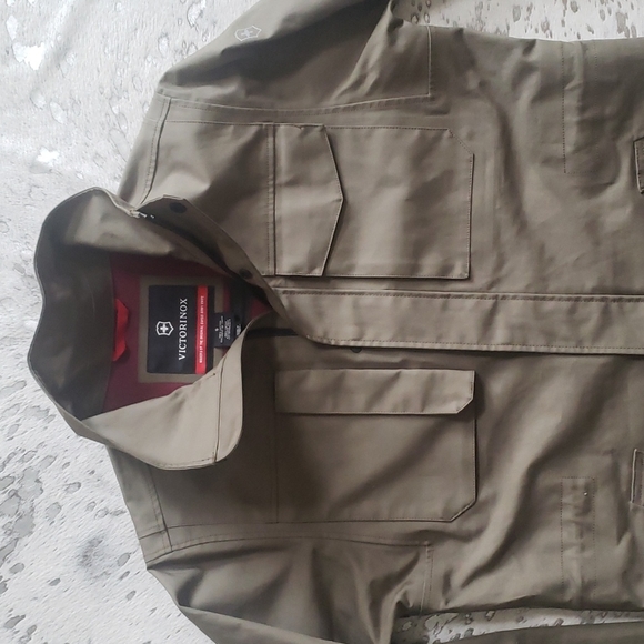 Victorinox Utility Charmotane Jacket Army Green SzS - Picture 8 of 12